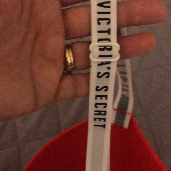 Red Pink Bra NWOT 👙 - Picture 3 of 5